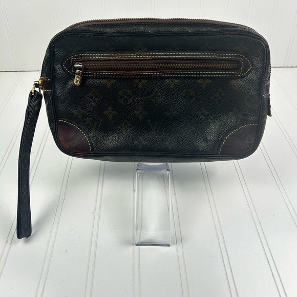 Louis Vuitton
Marly Dragonne GM Clutch Bag - Picture 2 of 14